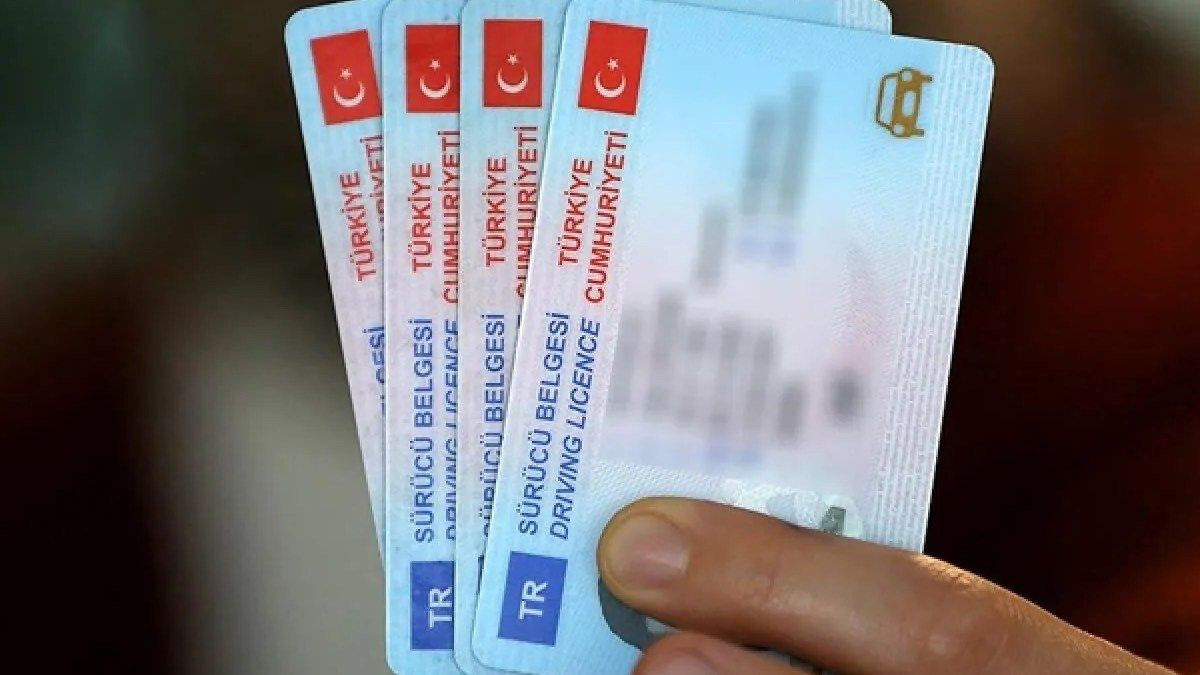 Sürücülerin dikkatine! Ehliyetlerde artık her yıl zorunlu olacak! - Resim: 1