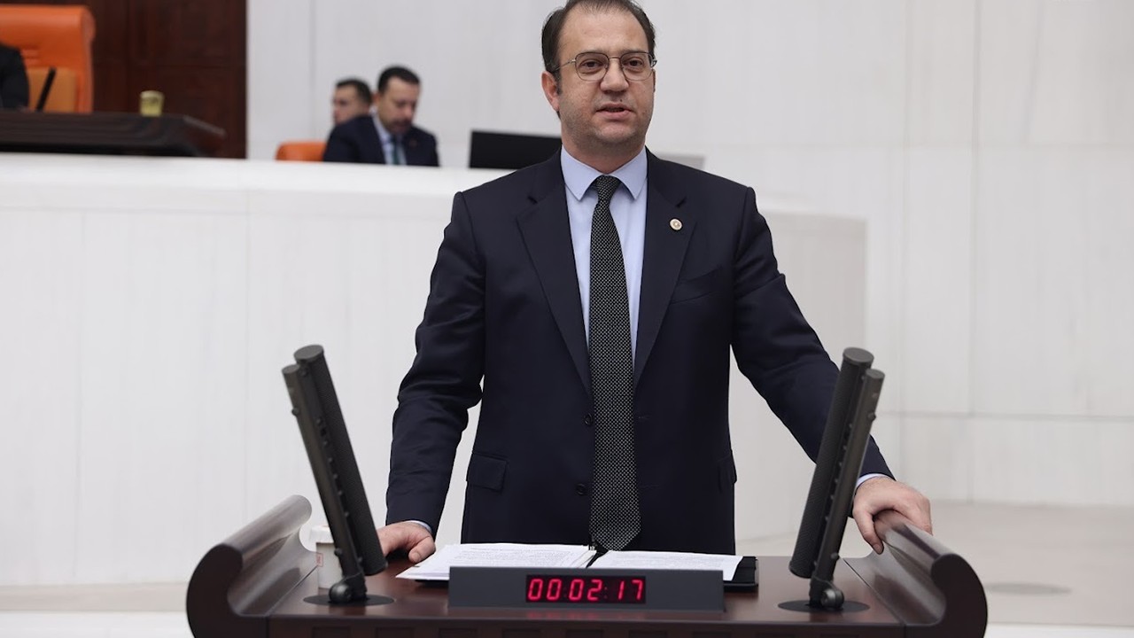 CHP milletvekili İnan Akgün Alp ihraç istemiyle disipline sevk edildi