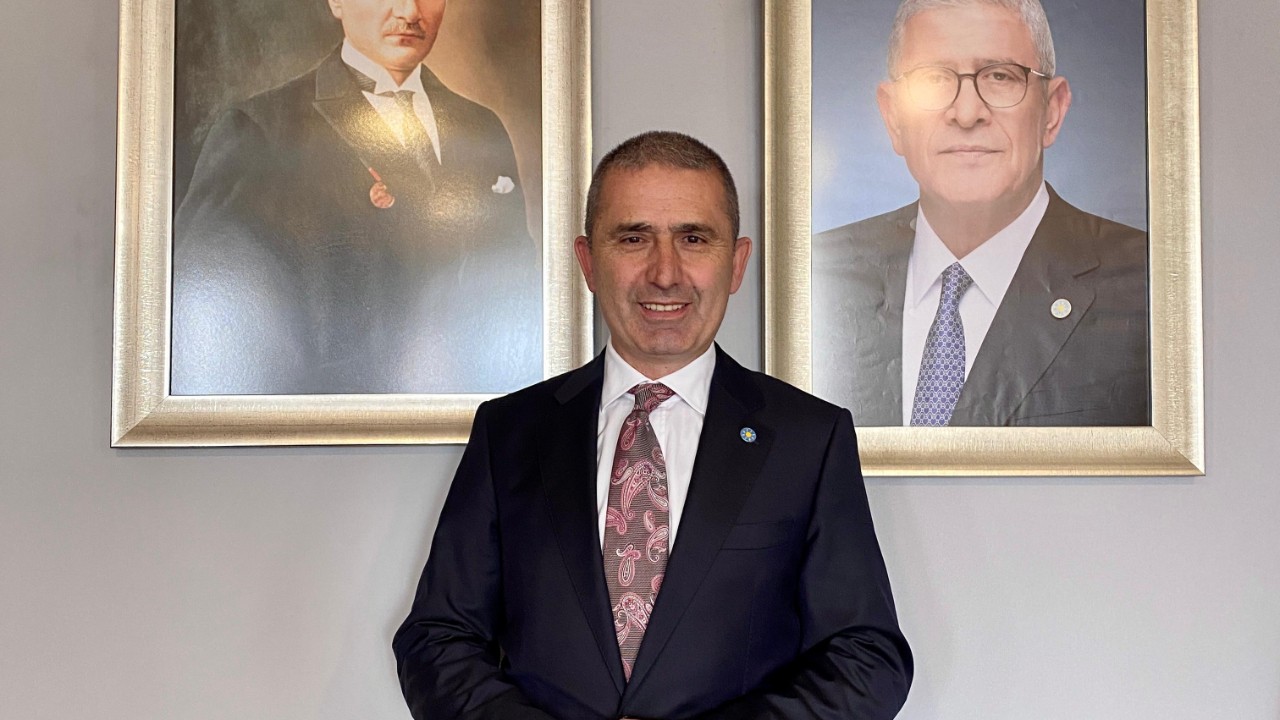 İYİ Parti Kocaeli İl Başkanı Kamil Şirin'den yeni yıl mesajı!
