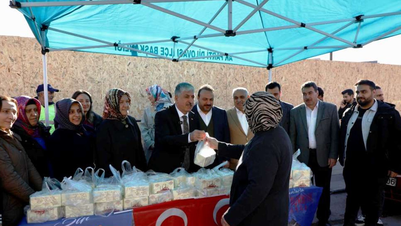 Dilovası’ndan Kandil Simitleri Başkan Ömeroğlu’ndan