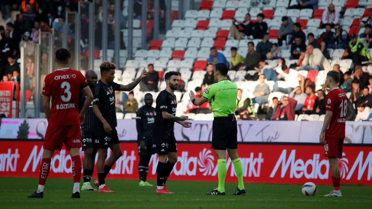 Beşiktaş'ta deplasman galibiyeti hasretini 7 maça çıktı: 1-1