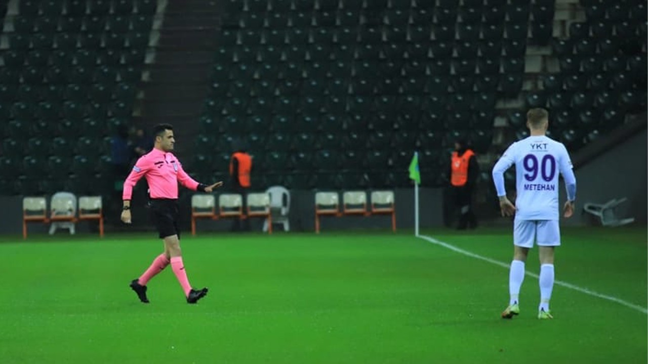Kocaelispor - Çorum Futbol Kulubü maçının hakemi belli oldu