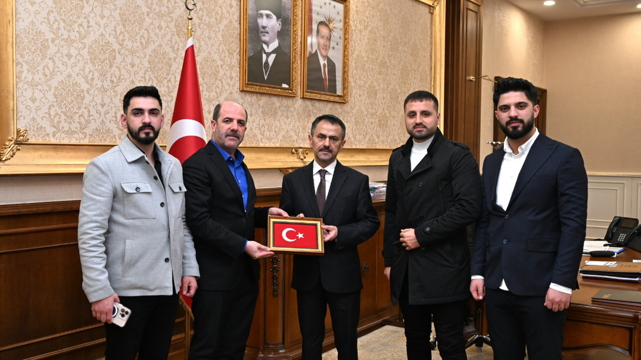 Şehit Aileleri, Gazileri ve Güvenlik Korucuları Vakfı, İlhami Aktaş'ı ziyaret etti