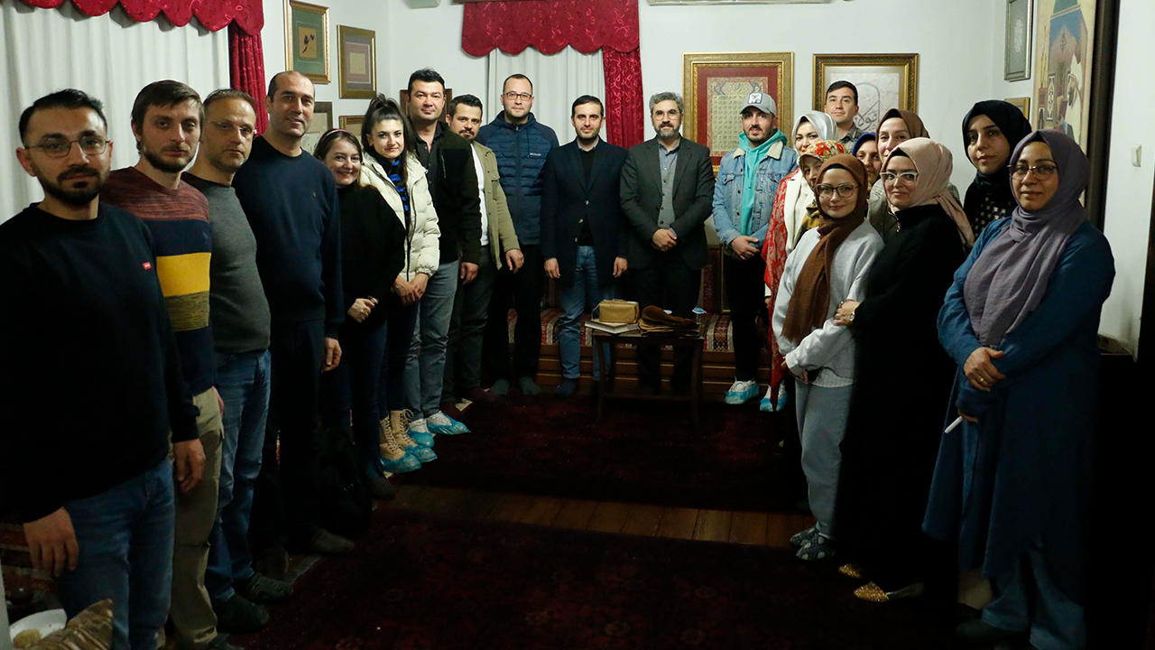 Kocaeli Büyükşehir Belediyesi'nden Mevlana söyleşisi