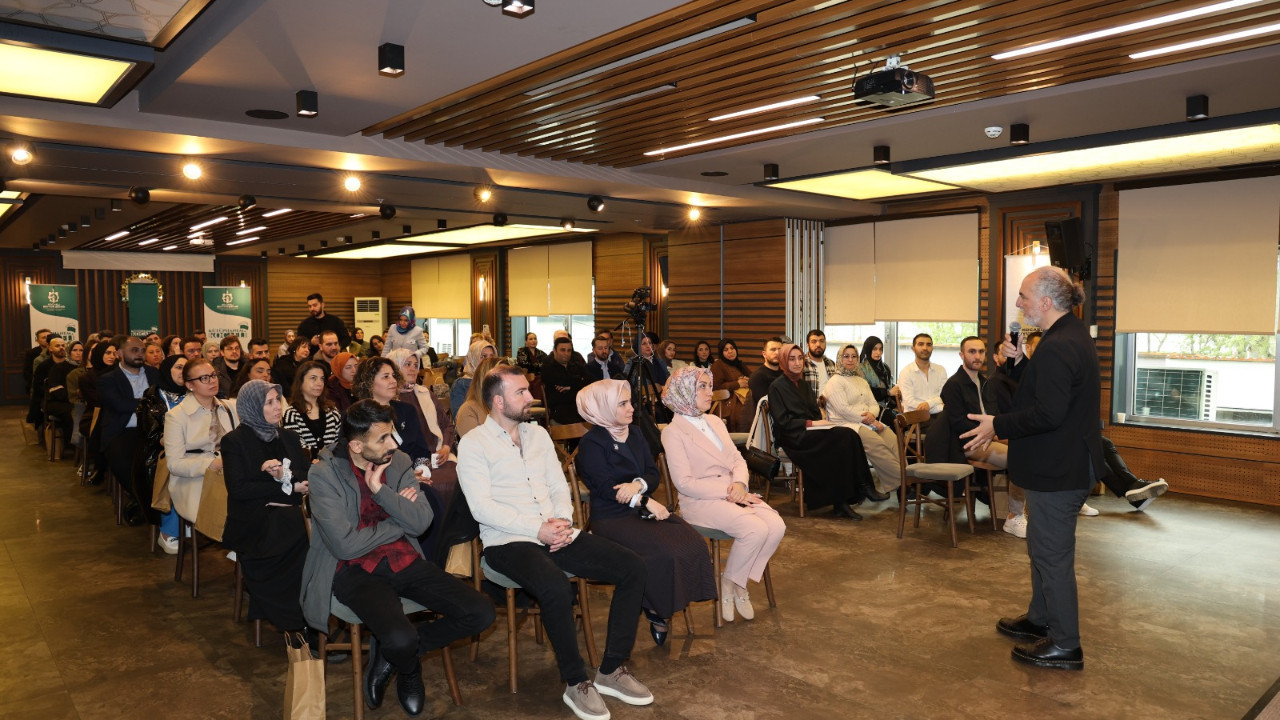 Yazar Tarık Tufan, kitapların dönüştürücü gücünü paylaştı