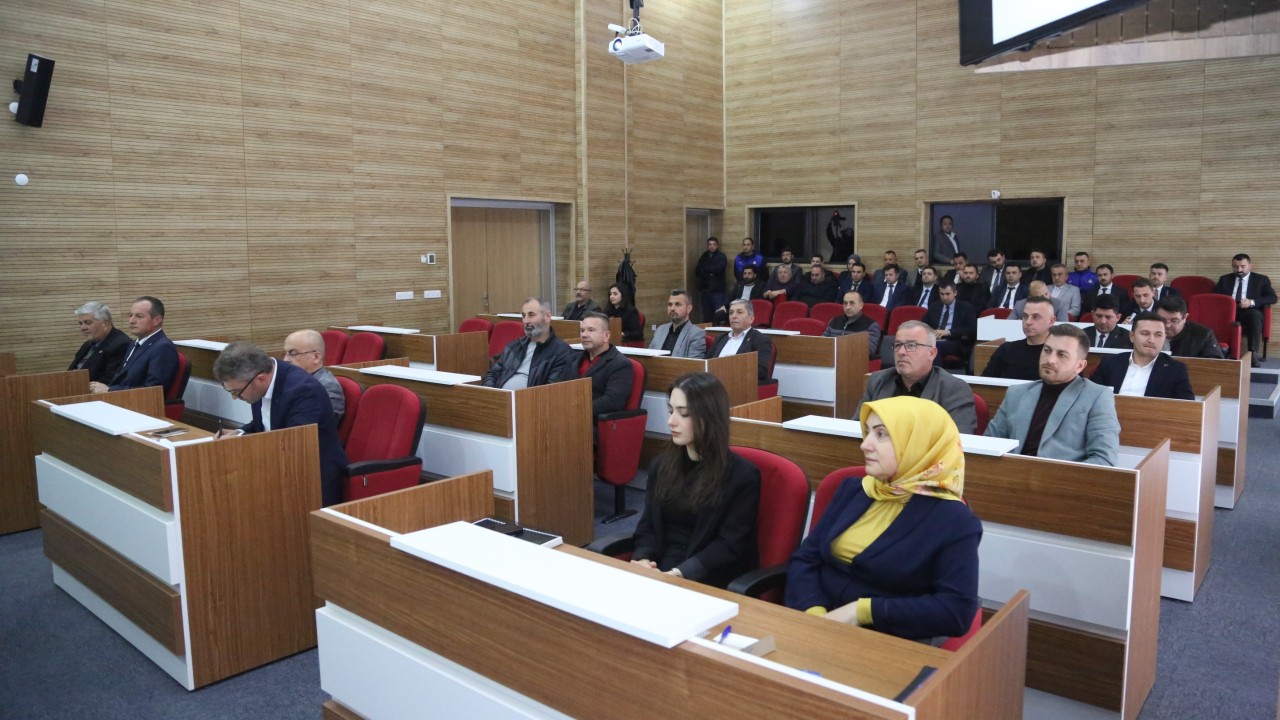 Kandıra Belediyesi'nde komisyon üyeleri belli oldu