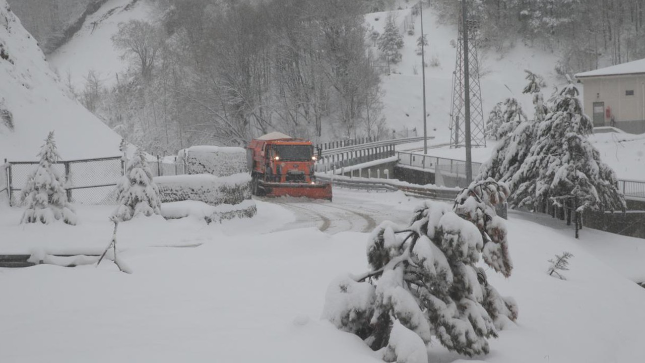Bolu Dağı beyaza büründü