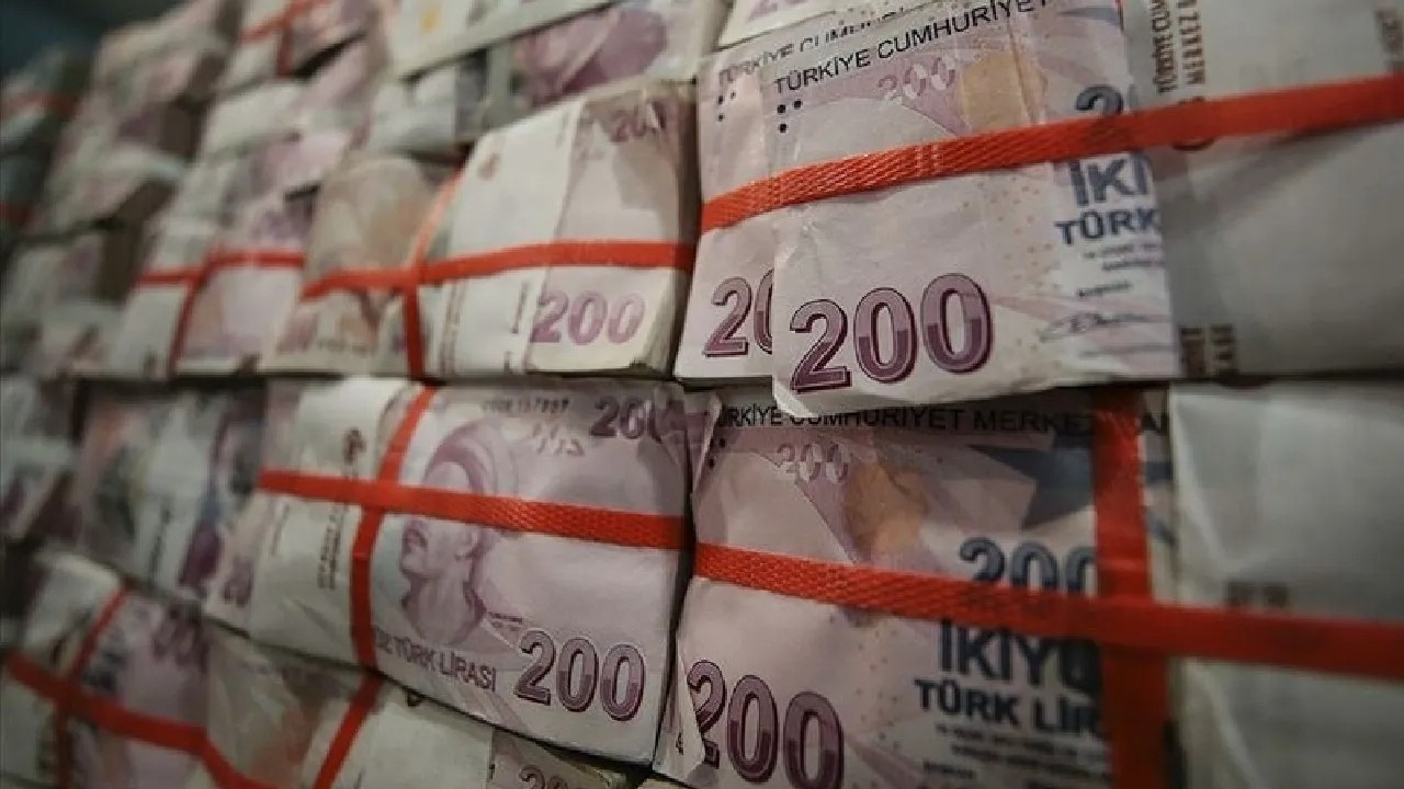 Merkezi yönetim bütçe açığı 261,5 milyar TL oldu