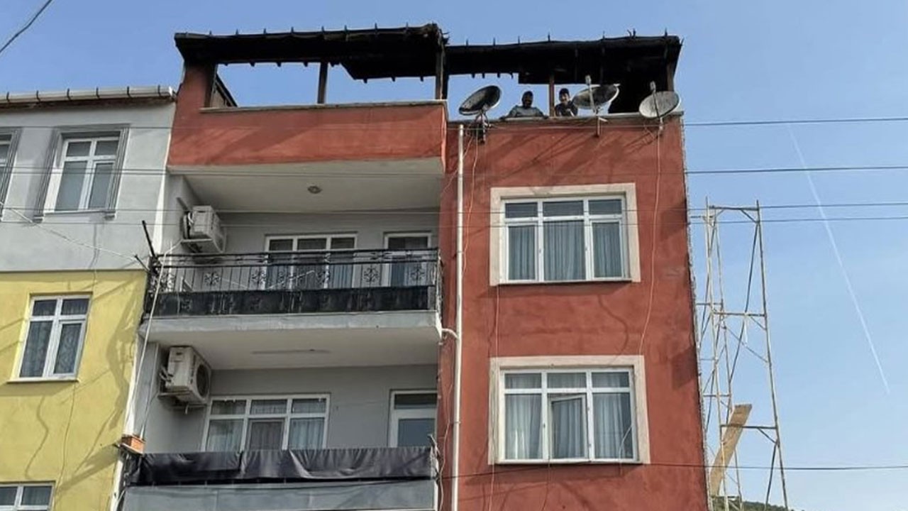 Meclis üyesinin baba evi yandı!
