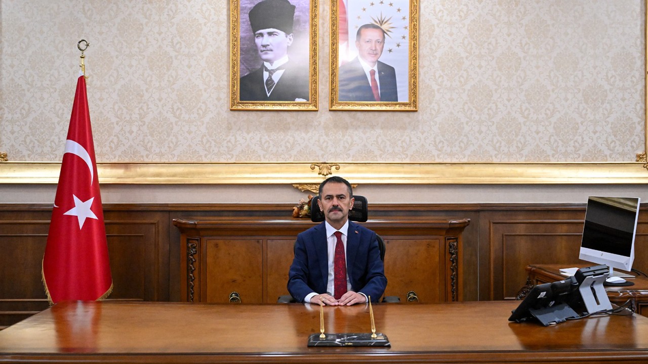 İlhami Aktaş: Çocuklarımızdan beklentimiz yeniliklere açık olarak yetişmelerini görmektir