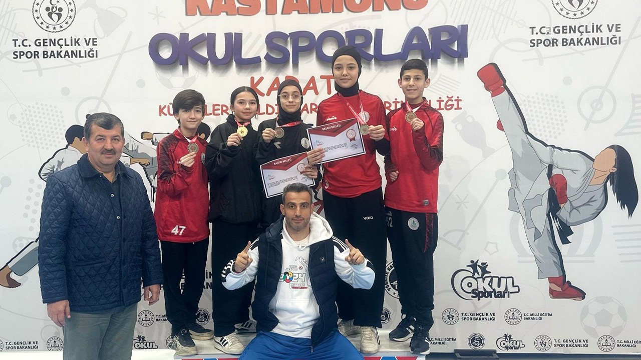 Körfezli karatecilerden 5 sporcu ile 5 şampiyonluk