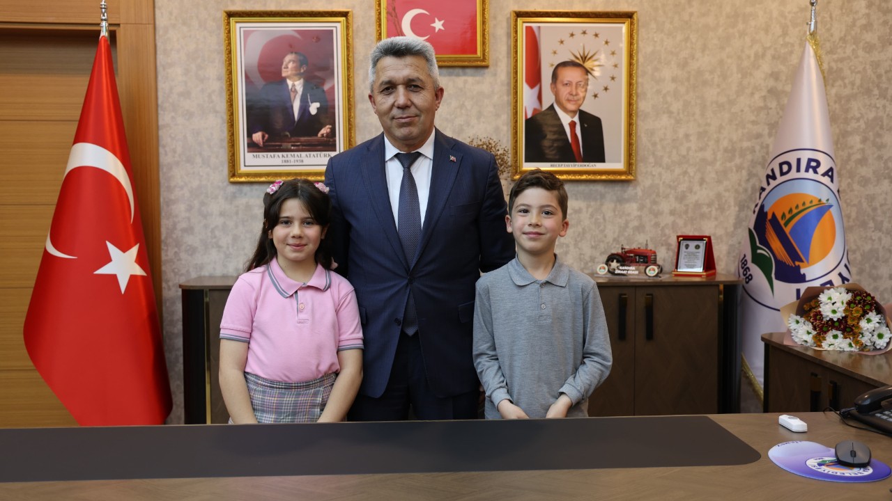 Erol Ölmez koltuğunu devretti!