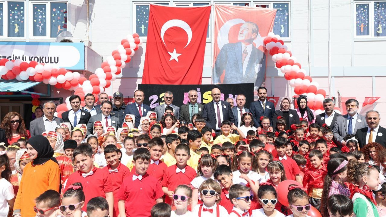 Çayırova’da 23 Nisan coşkusu