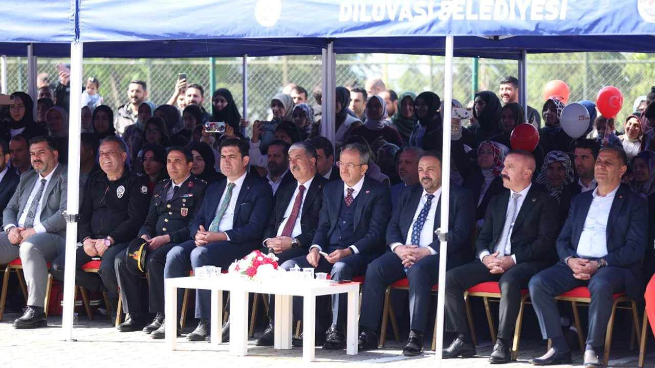 Dilovası’nda 23 Nisan coşkusu hız kesmeden devam ediyor!