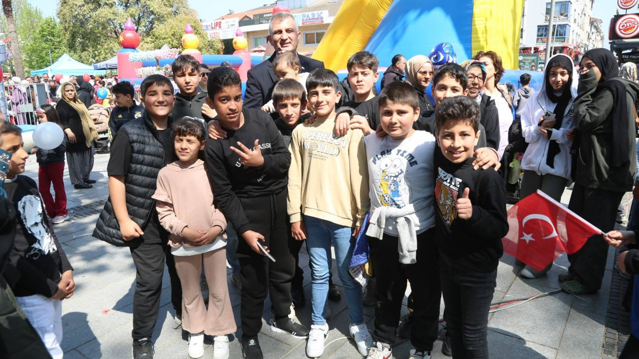 Gölcük'te 23 Nisan çoşkusu!