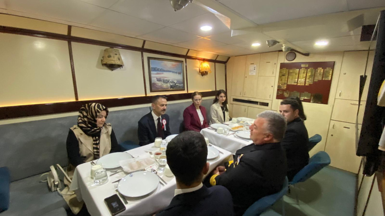 Vali Aktaş, 23 Nisan'da şehit yakınları ve gazilerimiz ile bir araya geldi