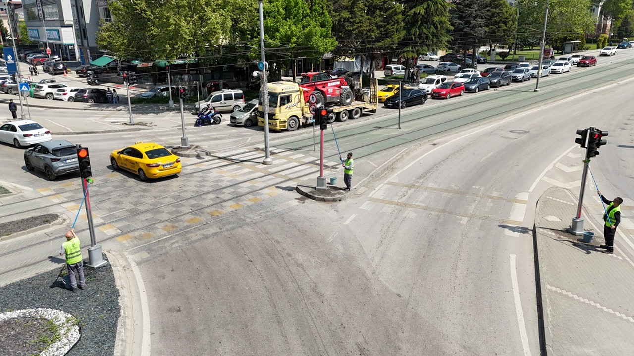 Kocaeli'de trafik ışıkları bakım ve onarımdan geçiyor!
