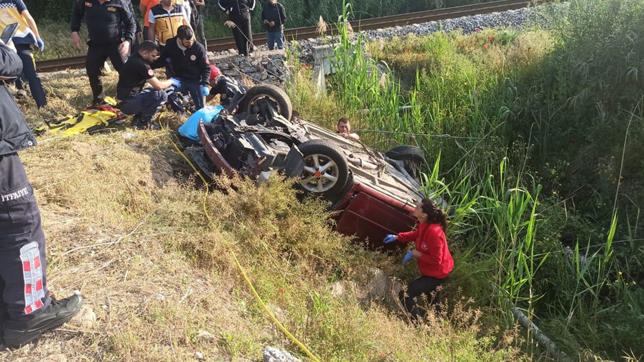 Devrilen otomobilin sürücüsü öldü
