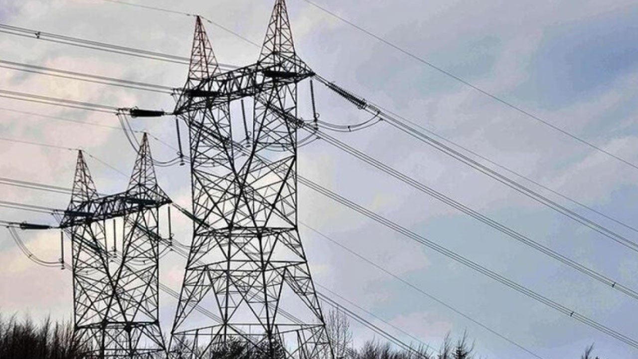 Üç Avrupa ülkesinde kaos yaşanıyor: Elektrikler kesildi