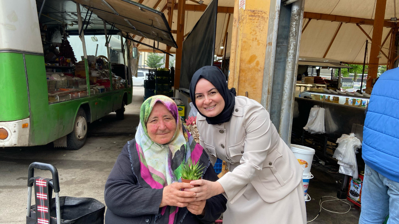 Pınar Atabay’dan kadınlar için anlamlı jest!