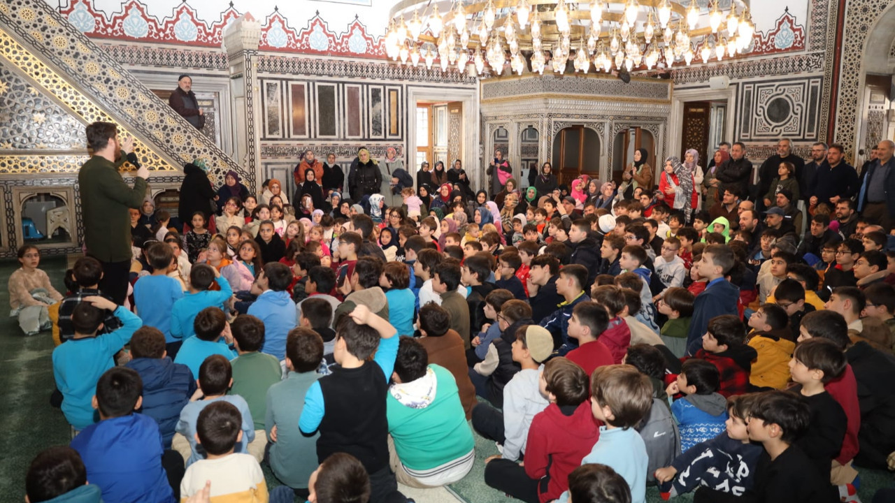 ''Sertaç Abi'' çocuklara oyun dünyasını anlatacak