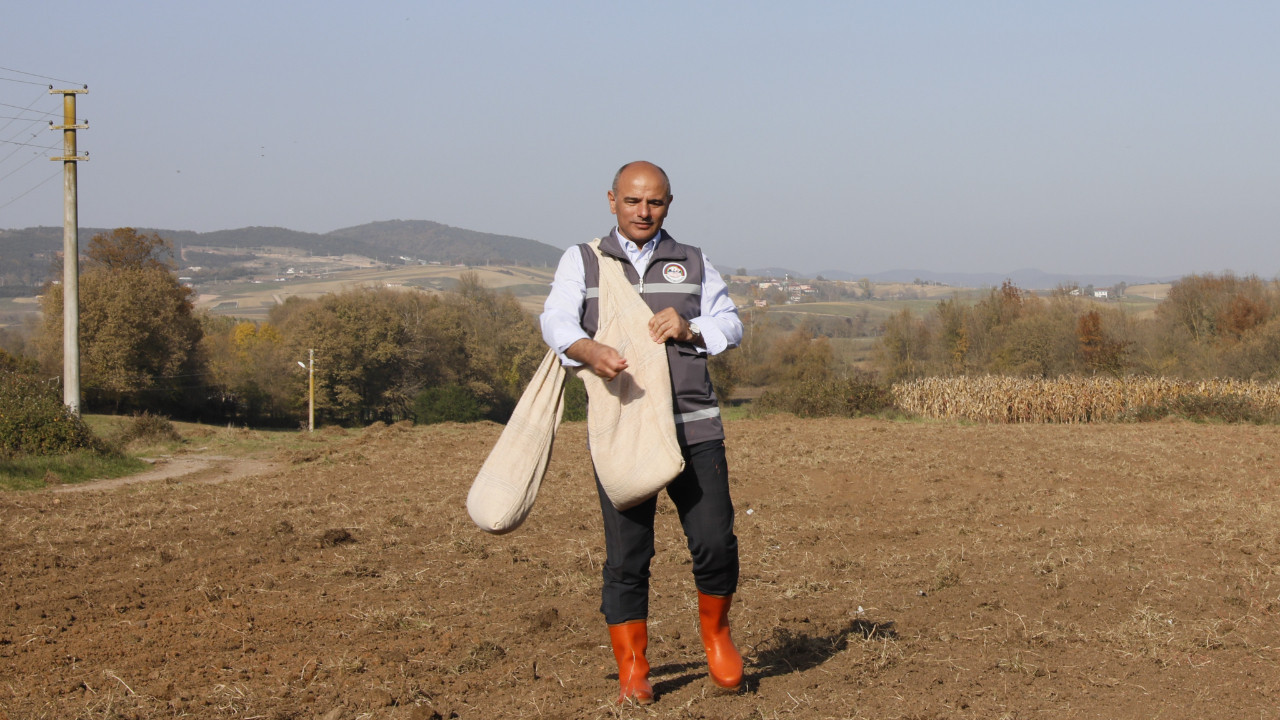 Şener Söğüt: Çiftçimizin yanındayız