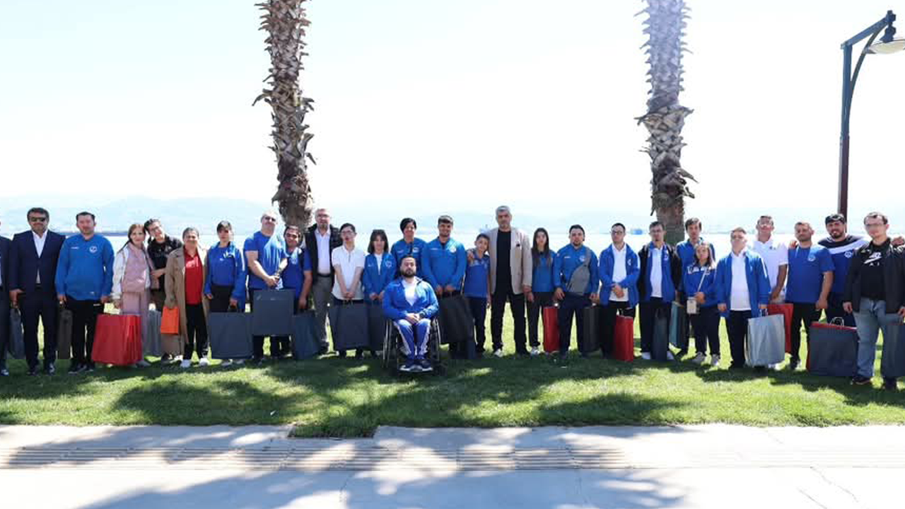 Kağıtspor'dan Engelliler Haftası etkinliği