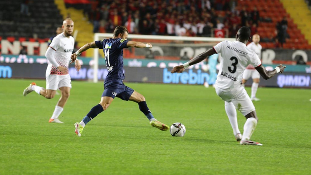 GAZİANTEP FK-KASIMPAŞA MAÇI CANLI: Gaziantep FK - Kasımpaşa Maçı Saat Kaçta, Hangi Kanalda?