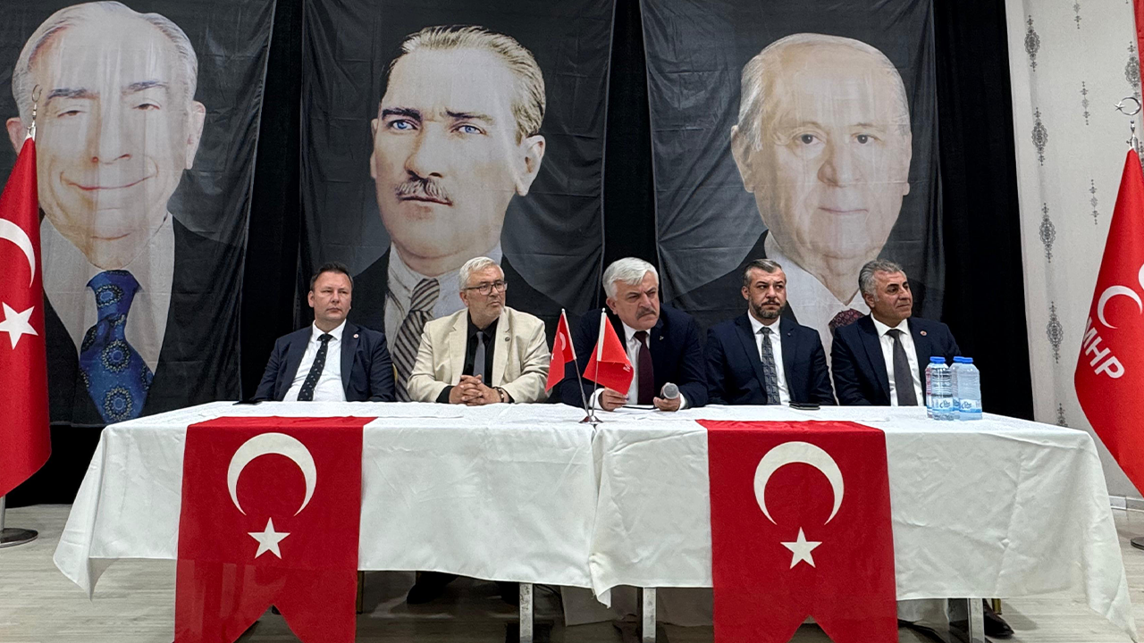 MHP Kartepe'de istişare toplantısı gerçekleştirildi