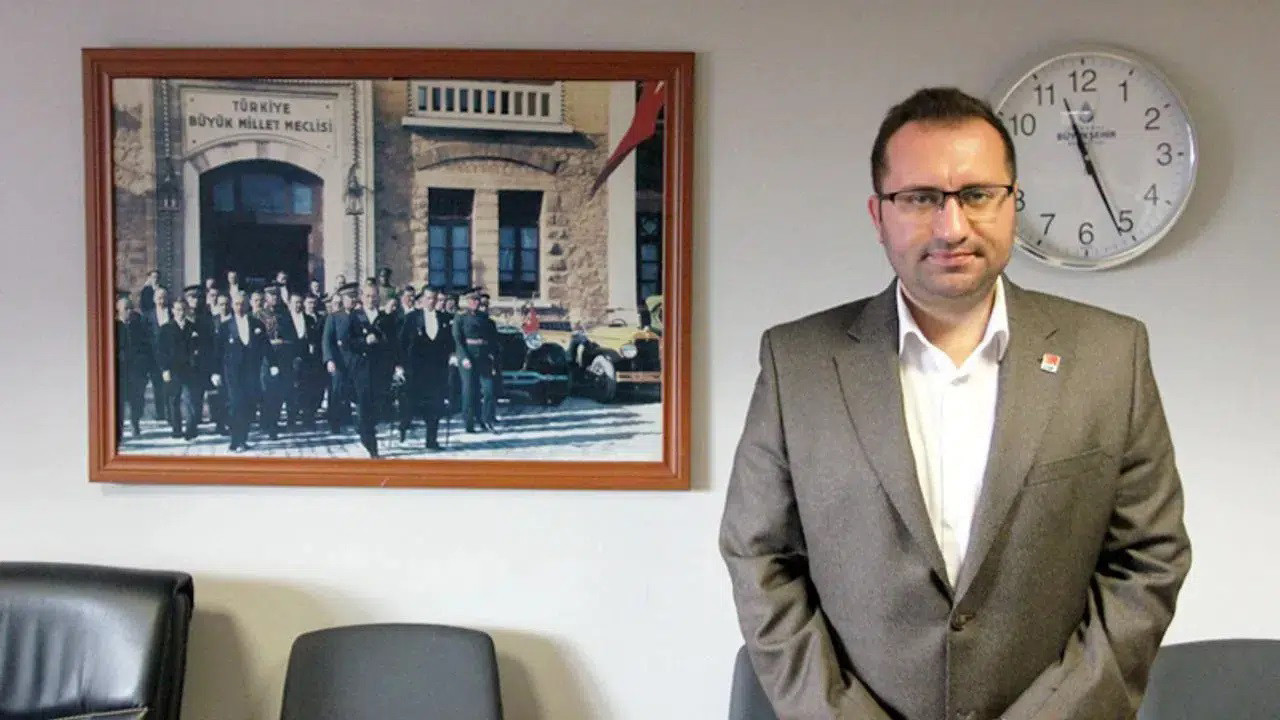 Gaziosmanpaşa Belediye Başkanı Hakan Bahçetepe Kimdir, Kaç Yaşında, Neden Gözaltına Alındı?