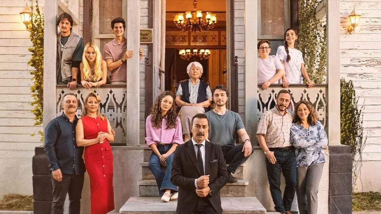 AİLE SAADETİ OYUNCULARI: Aile Saadeti Dizisi Saat Kaçta, Hangi Kanalda? Aile Saadeti Dizi Konusu Ne?
