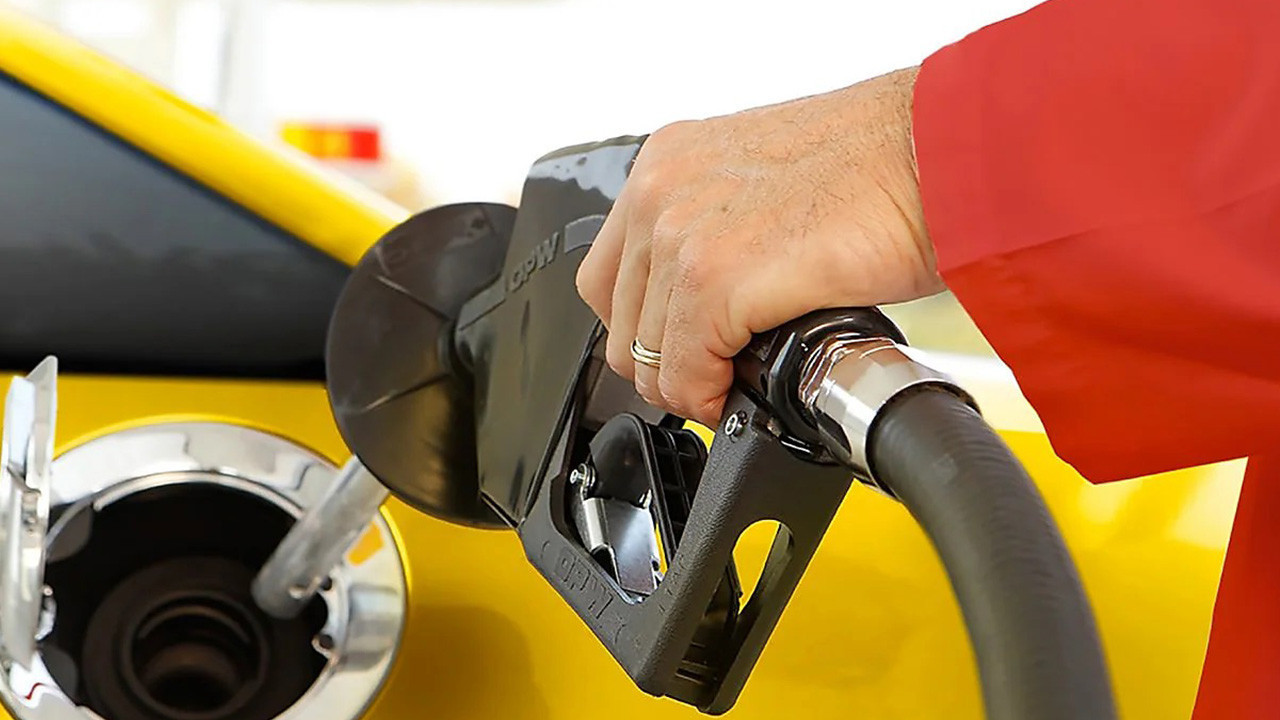 Akaryakıt Fiyatları 17 Haziran 2025 | Benzin, Motorin, LPG Fiyatları Ne Kadar Oldu?