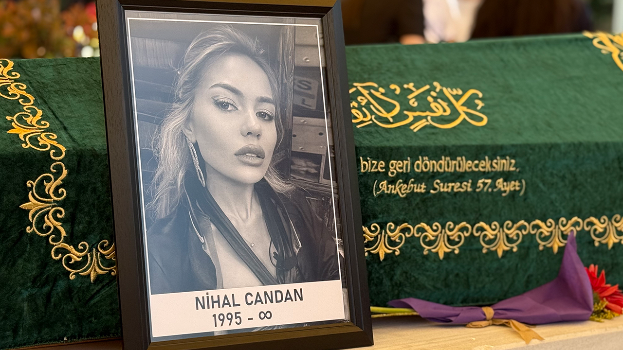 Ünlü fenomen Nihal Candan son yolculuğuna uğurlandı
