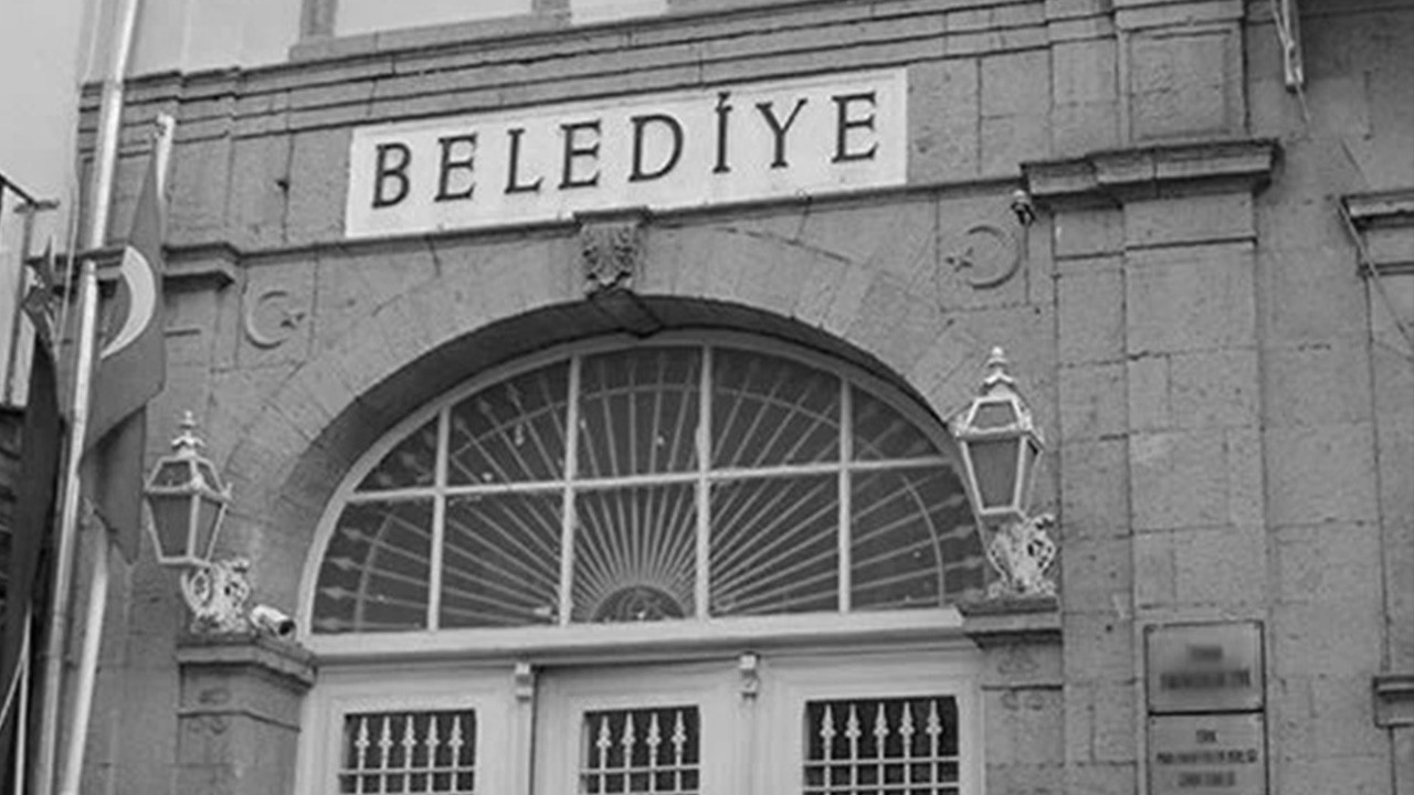 Belediye Başkanı Maaşları 2025 : Büyükşehir, İlçe, İl Belediye Başkanı Maaşları