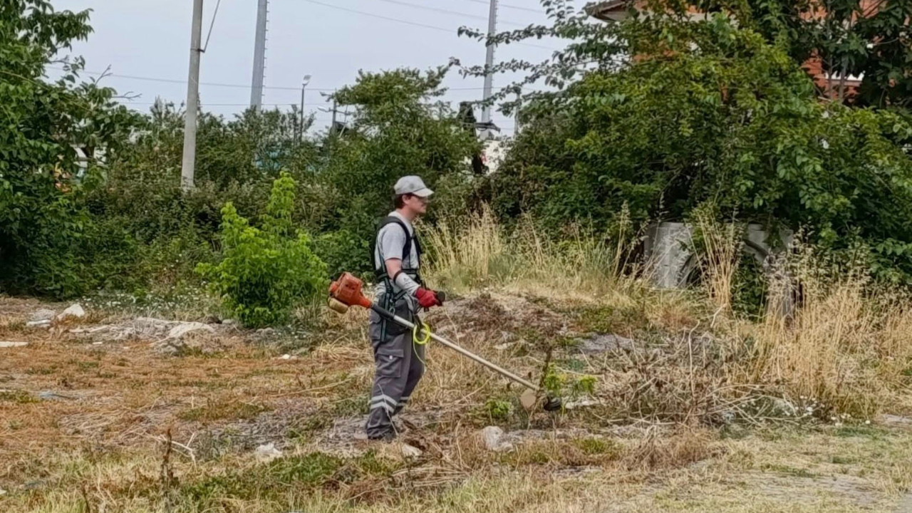 Körfez Belediyesi'nden temizlik mesaisi