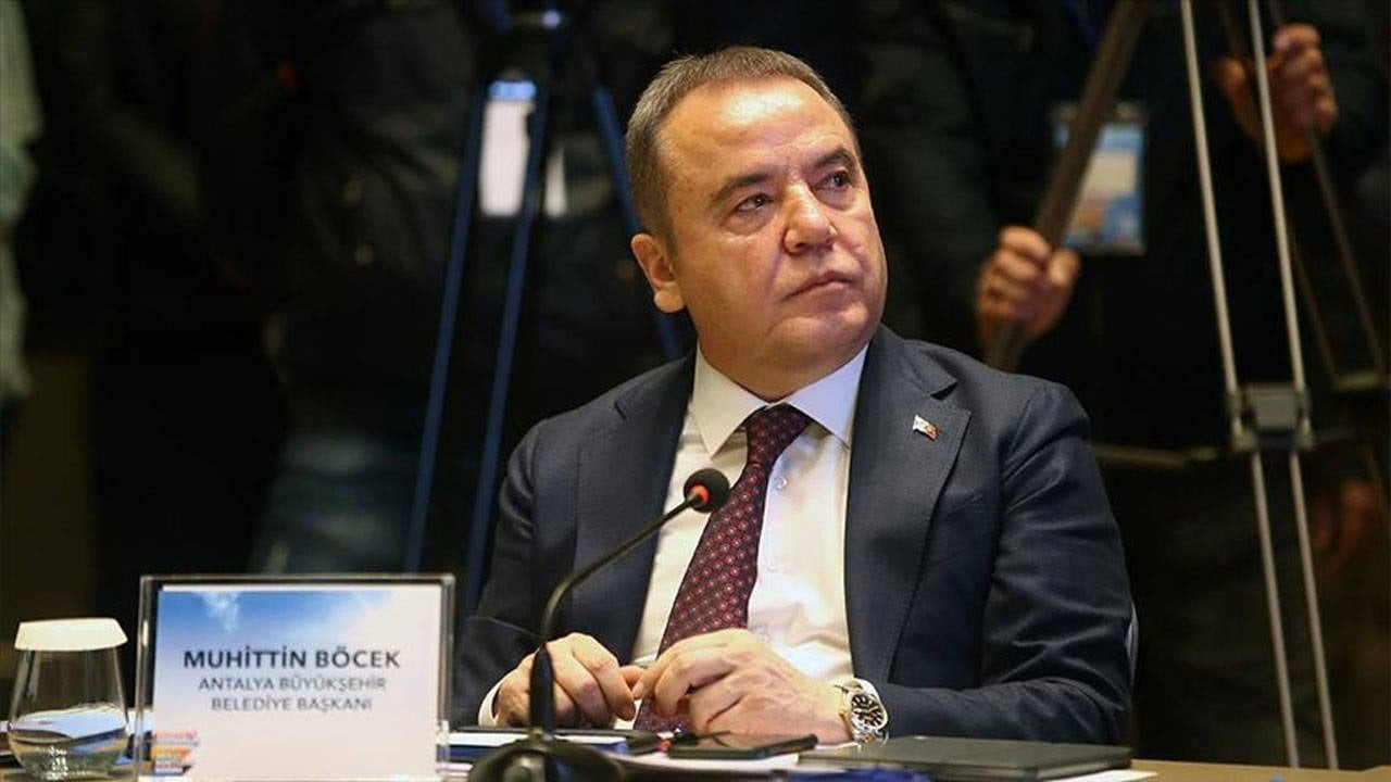 Muhittin Böcek'in eski gelini de gözaltına alındı