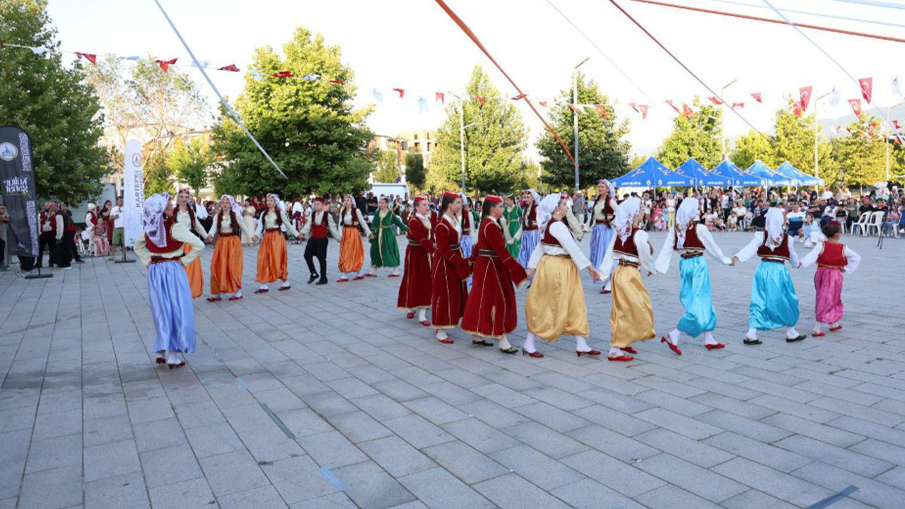 Kartepe'de Balkan eğlencesi!