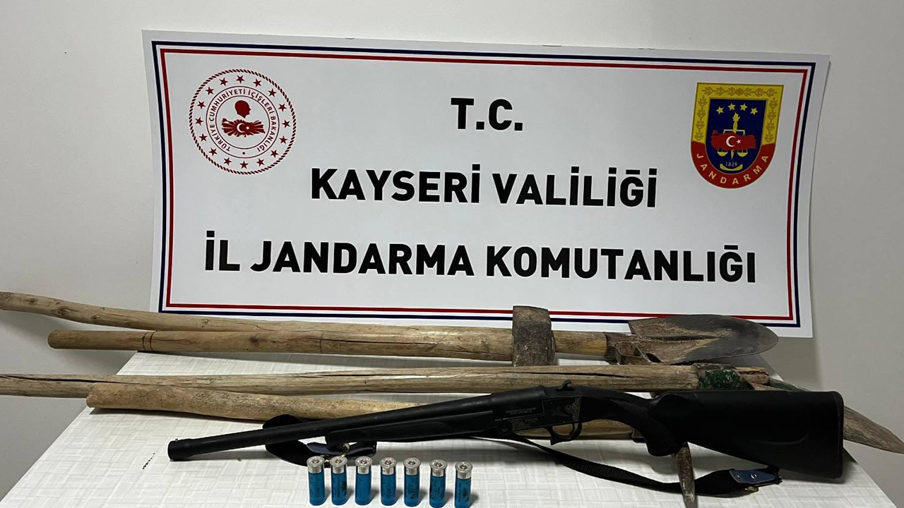 Kayseri'de kaçak kazı baskını!