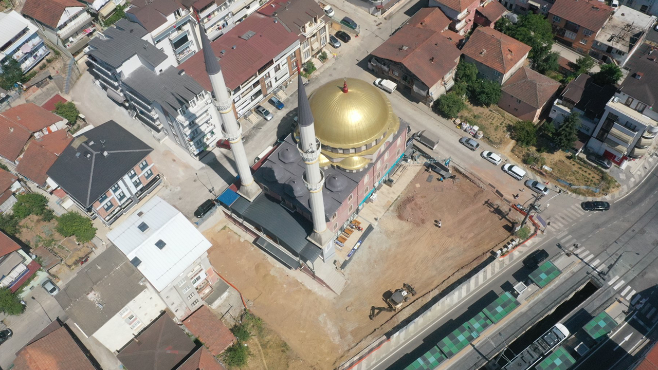 Kocaeli Büyükşehir Belediyesi'nden Başaran Camii'ne estetik dokunuş!