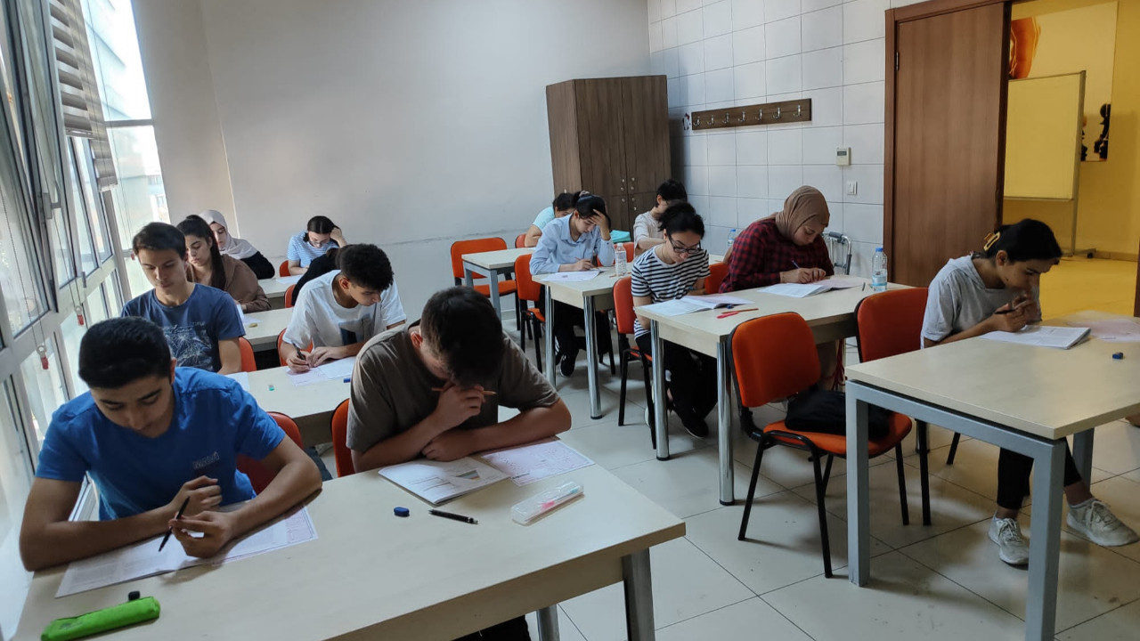 Darıca Belediyesi'nden üniversite öğrencilerine destek