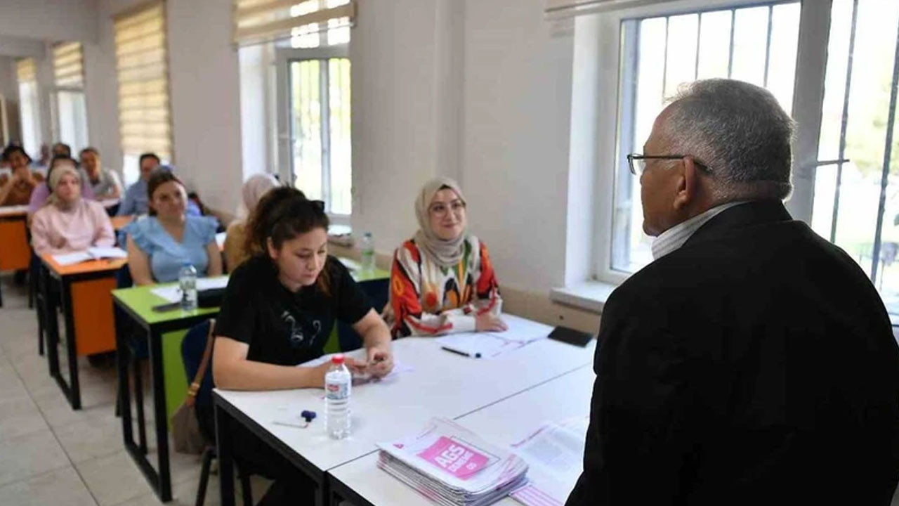 AGS soruları ve ÖABT soruları yayımlandı... 2025 AGS ile 2025 ÖABT soru ve cevap anahtarı için tıklayınız...