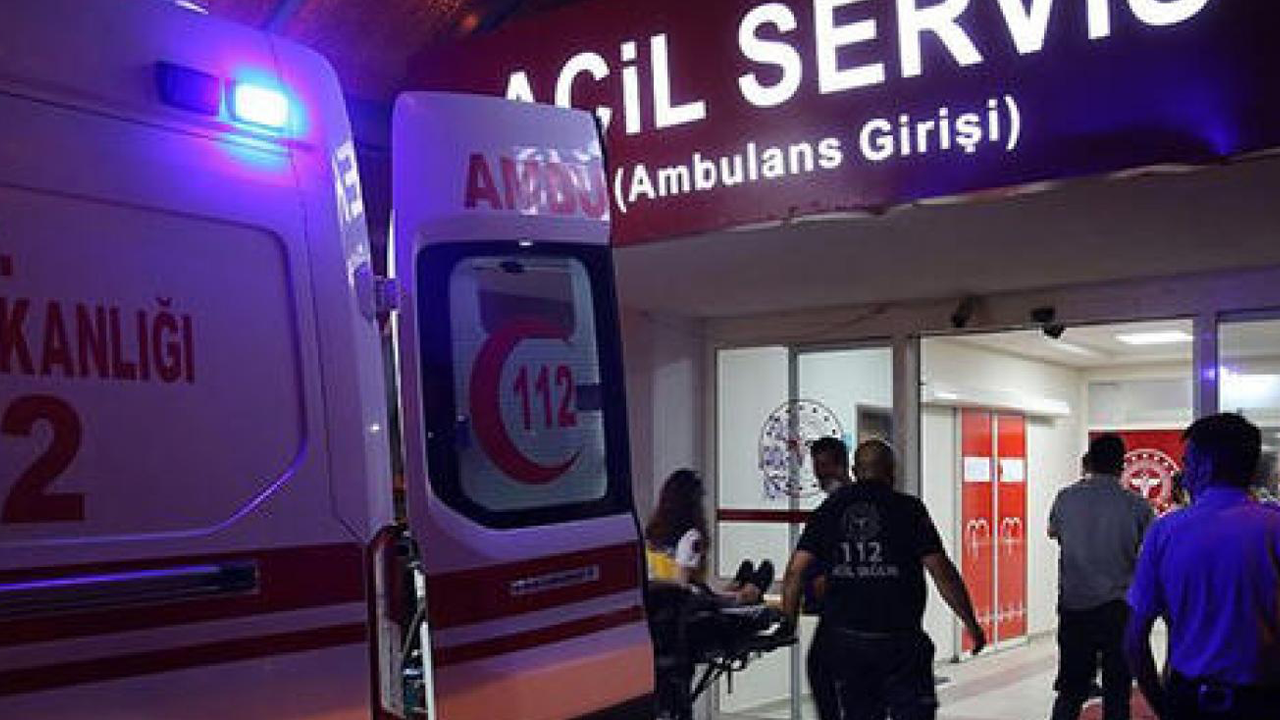 Denizli'de acı kaza: Forklift işçilerin üzerine devrildi!