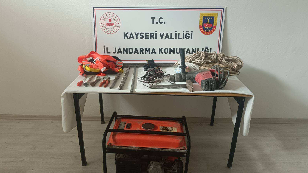 Kayseri'de kaçak kazı operasyonu!