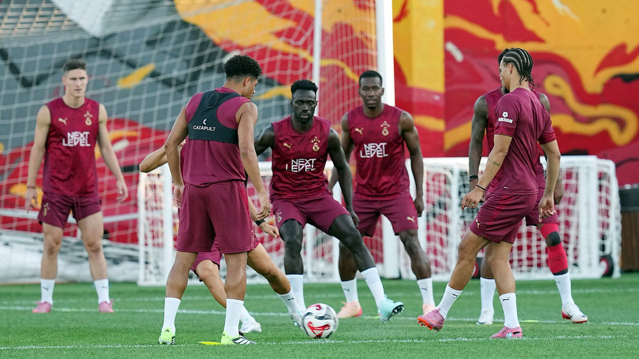 GALATASARAY – STRASBOURG MUHTEMEL 11'LER: Galatasaray - Strasbourg Maçı Hangi Kanalda?