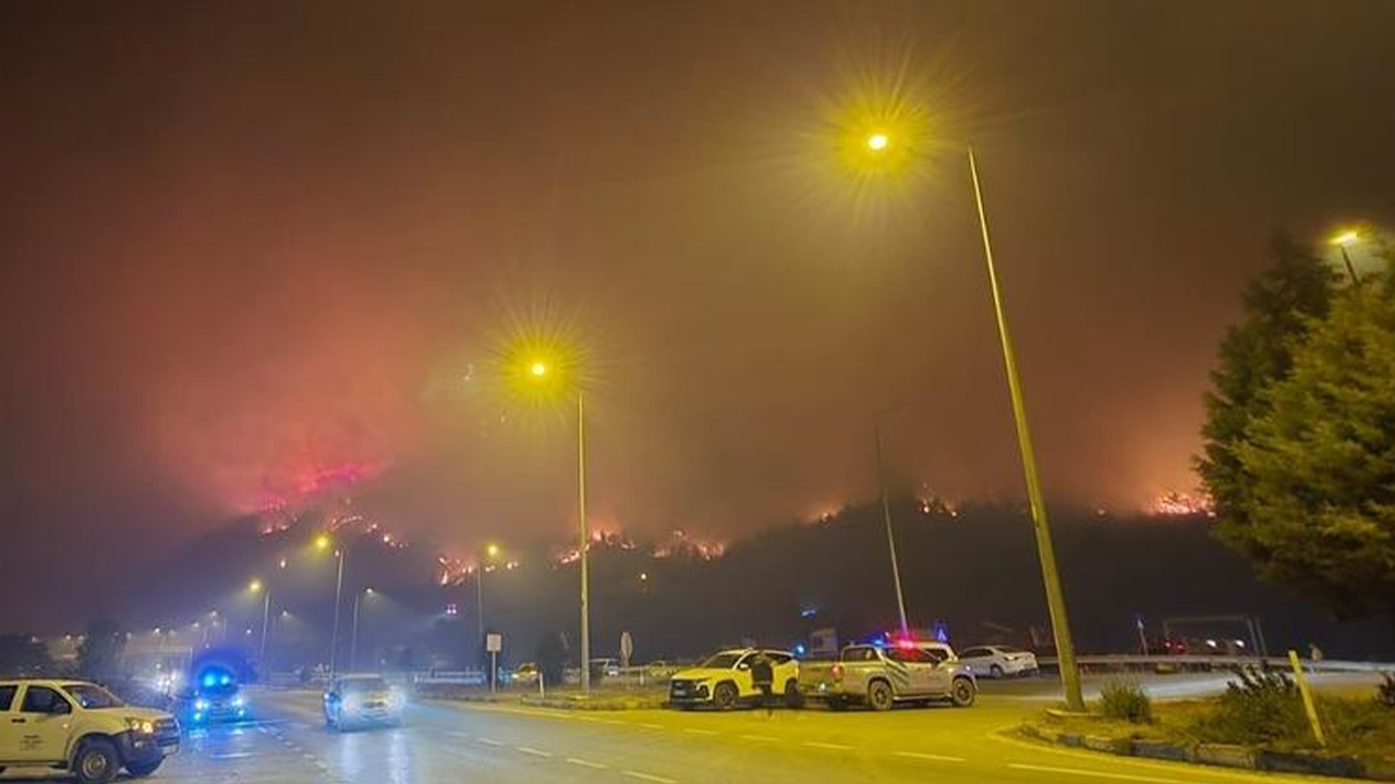 Karabük-Ankara kara yolu çift yönlü trafiğe kapatıldı