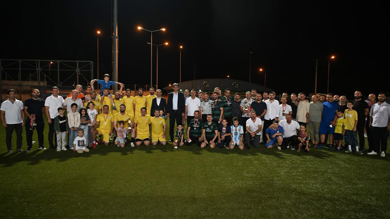Kartepe'de Birimler Arası Futbol Turnuvası coşkusu