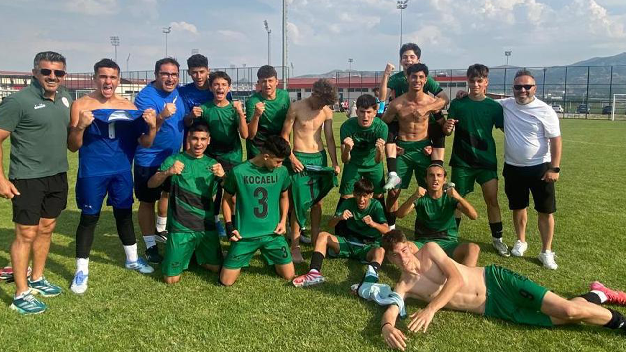 Kocaeli, Analig Futbol Şampiyonası’na damga vurdu!