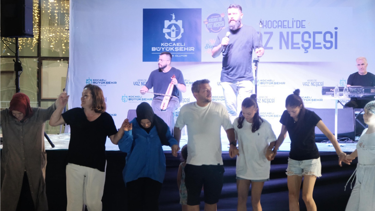 Karadeniz rüzgârı Milli İrade Meydanı’nda esti