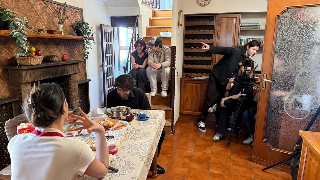 İstanbul’dan Roma’ya... Efe Ekener’den dikkat çeken kısa film: Playhouse