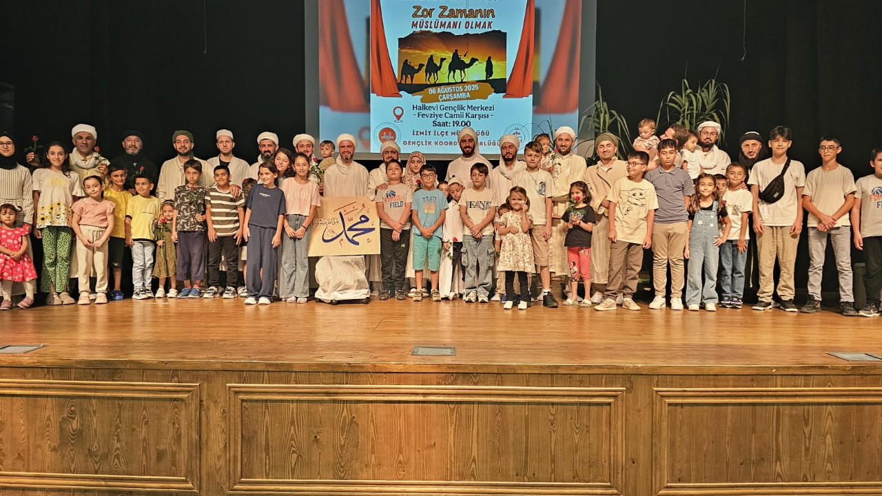 Din görevlilerinin sergilediği tiyatro oyunu beğeni topladı